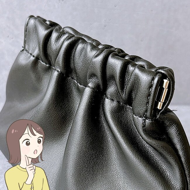 カードが30枚も入った！3COINSの「片手でパカッと開くポーチ」お財布代わりに使えて便利！《購入レビュー》