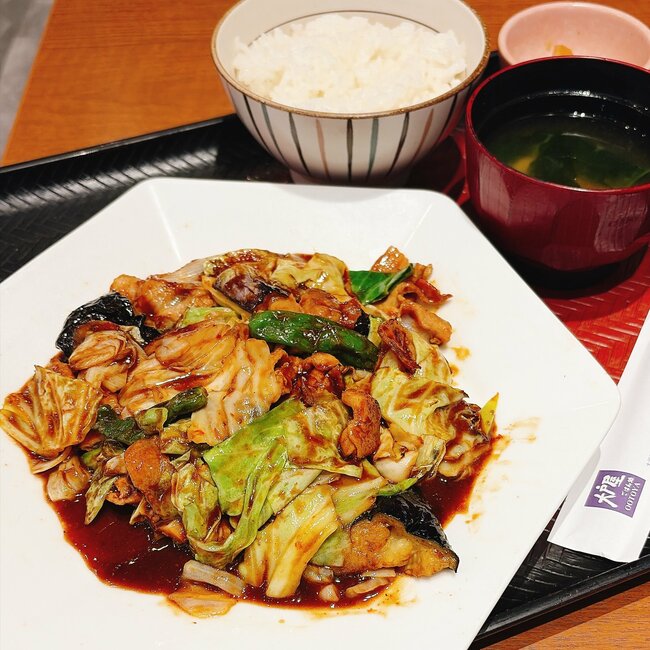 「ご飯がめっちゃ進む味」「週2は食べてる」大戸屋の“期間限定メニュー”ウマすぎてご飯が足りなくなる！「無限ビール編突入できる」《実食レビュー》