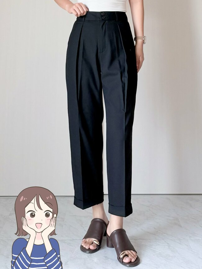 「脚が長く見える」GUの“美脚パンツ”細見えシルエットで着痩せします！「色違いも購入」「サラサラで涼しい」《購入レビュー》