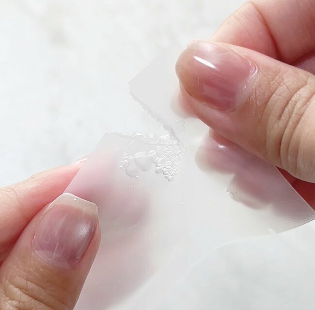 「世に出してくれた人に感謝を伝えたい」セリアの“旅行のあるある悩み”を解決するグッズに絶賛の声「あまりにも良すぎる」「コンパクトでめちゃくちゃ便利!」