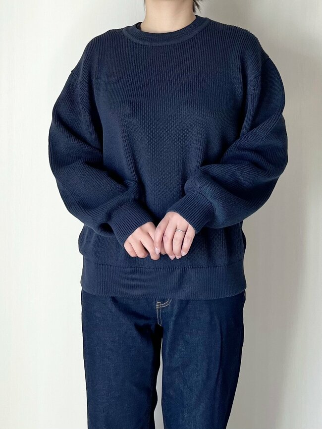 「形がめっちゃ可愛く、高見えします」GUの“楽ちんニット”上半身をまるっとカバーできて嬉しい「ヘビロテまちがいなし」「2色買いした」