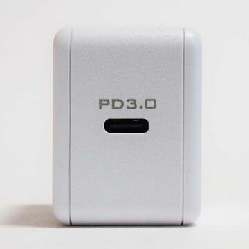 付属の充電器をUSB PD対応に置き換えて快適なスマートライフを！