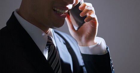 歌舞伎町弁護士が教える「昼職が向いてる人」と「夜職で成功する人」の決定的な違い