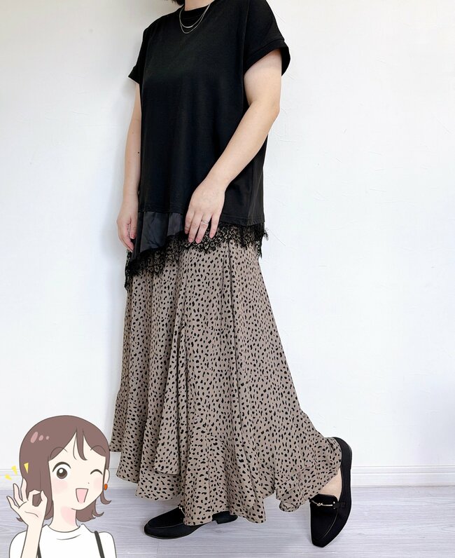 【しまむら】もう普通のTシャツに戻れない…!1089円の「お尻を隠せるトップス」見た目も着心地も理想すぎる!《購入レビュー》