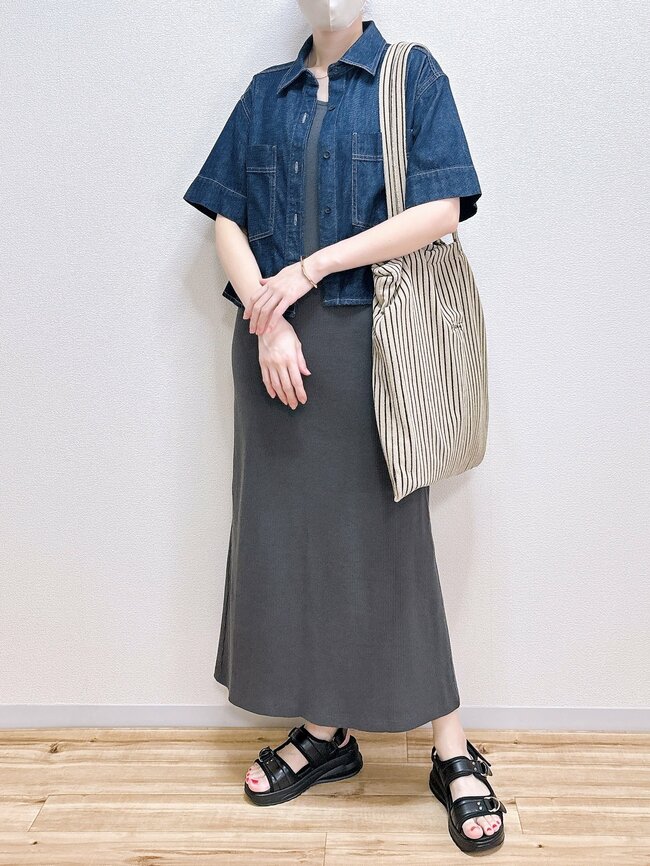 グローバルワークで見つけた“タオルみたいなバッグ”→荷物が多い日にめちゃくちゃ便利!「オシャレも使いやすさも両方叶えてくれる」