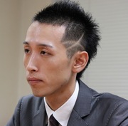 家庭への憧れと、家族を持ちたくない思いの葛藤 入れ墨に込めた加害者家族として生きる決意とは【大山寛人×社会学者・開沼博】