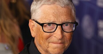 ビル・ゲイツはなぜ瀕死の競合アップルを救ったのか？