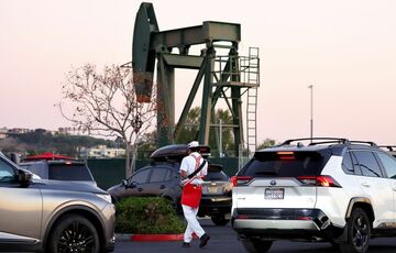 欧米メジャー、原油100ドル視野でも投資低調