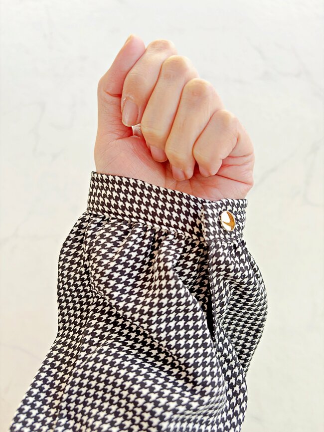 「スッキリ見えるのに暖かい」ハニーズの“ぽかぽかトップス”モコモコ着膨れしなくて嬉しい！「重ね着しても太って見えません」「楽ちんなのにキレイめ」