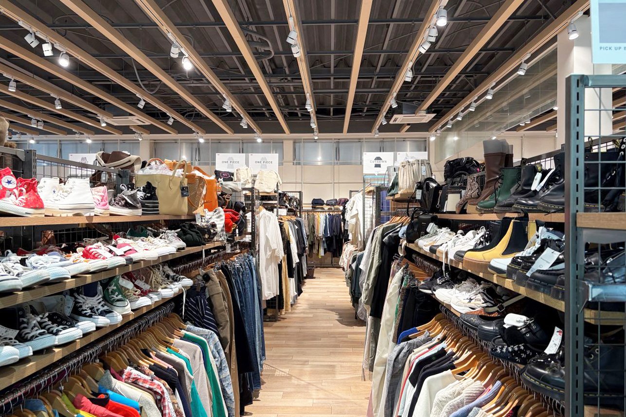 メルカリより不便なのに大盛況！「セカスト」売上1位店に行ってわかった「人気の秘密」