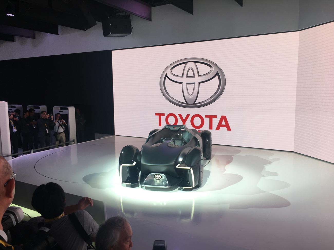 「名車」とは？超素人記者が初めての東京モーターショーで考えてみた