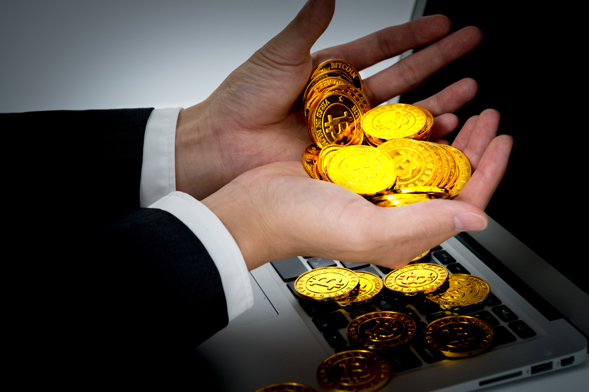 ビットコイン、「不安定すぎる通貨」を巡る心理ゲームの危うさ