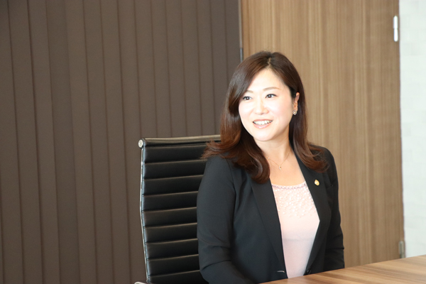 コプロ・ホールディングス 採用戦略本部 広報グループ 和田彩希主任
2015年、コプロ・エンジニアード入社。女性活躍推進『キラ女プロジェクト』のリーダーなどを経て、2017年より現職。