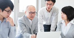 職場には不満が充満。でも社長の耳には届かないワケ