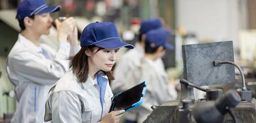 紙記録・手入力…旧式製造業はもはや限界! これからの製造業の2つの最適解「デジタルシャドウ構築」と「VRD方式」とは