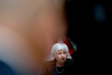 中国との経済関係どう縮小？ 米と米同盟国が腐心