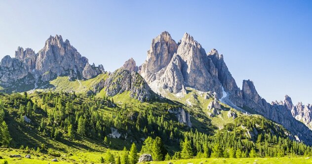 なぜ「地球のイボ」だった山が「美しい」に変わった？ 人々の常識がなめらかに変わる仕組み
