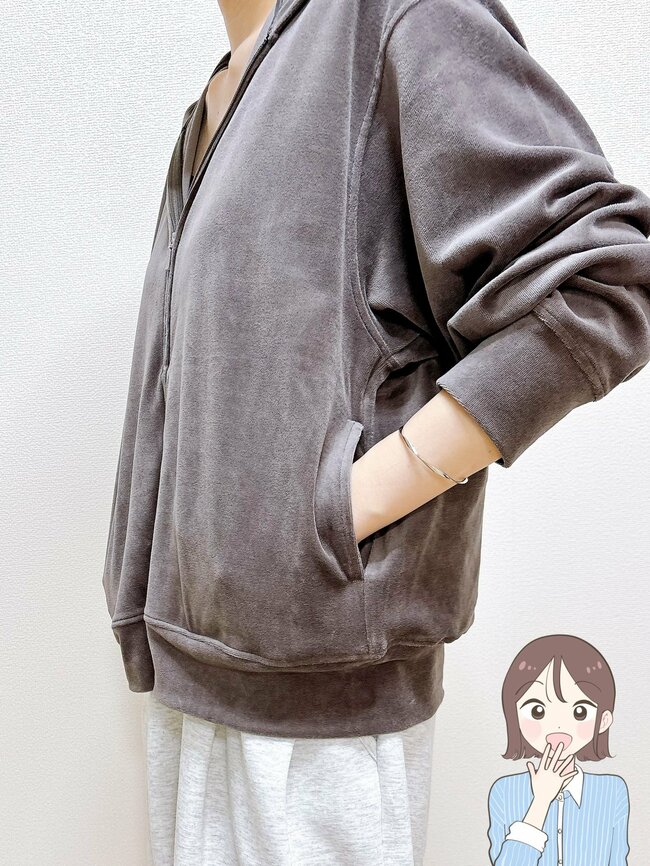 サッと羽織るだけで気持ちいい！無印良品の「ふんわりパーカー」家でも外でも手放せない！《購入レビュー》