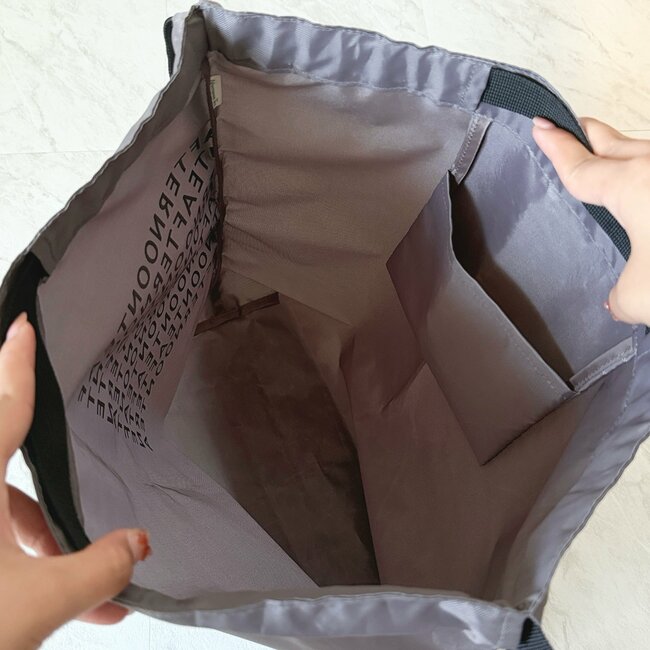 買ってから毎日持ち歩いてる!アフタヌーンティーの「ペタンコになるリュック」が画期的なデザインで感動…!《購入レビュー》