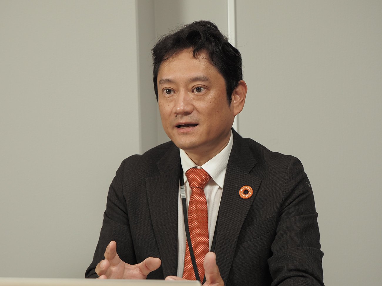 認知症の人との共創が評価されたYKKの「誰でも開け閉めがしやすいファスナー」。オレンジイノベーション・プロジェクトが目指す共生社会