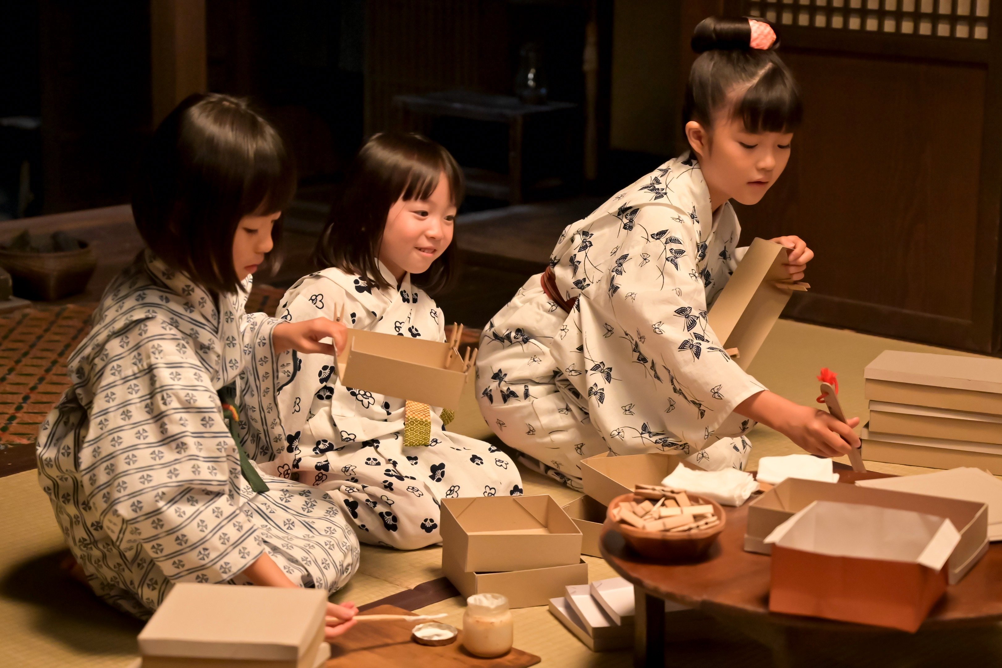 「あこぎな商売」→いや、ほんと。“あたたかいおじさん”が豹変した真意【あんぱん第6回レビュー】