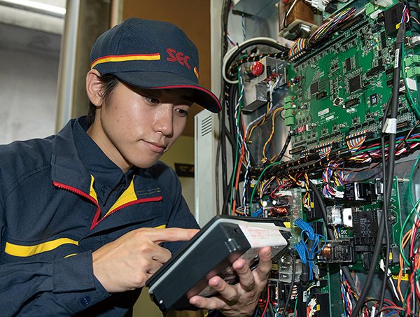 資産価値に直結するエレベーター、リニューアルで安心・安全を確保する