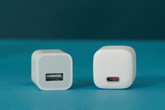 iPhone 12のベストな充電器はこれだ　WSJ記者レビュー