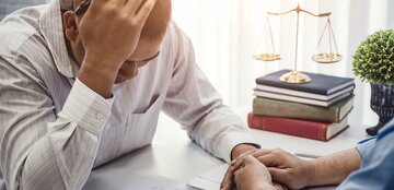 「見落としで不利な条件で締結…」法務不在の中小企業が直面する“契約リスク”を払拭！AI契約書レビューの全貌【14の事例公開】