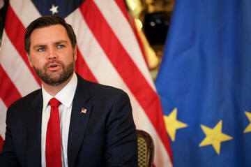 米副大統領、ウクライナ和平巡りプーチン氏に制裁・軍事行動を示唆