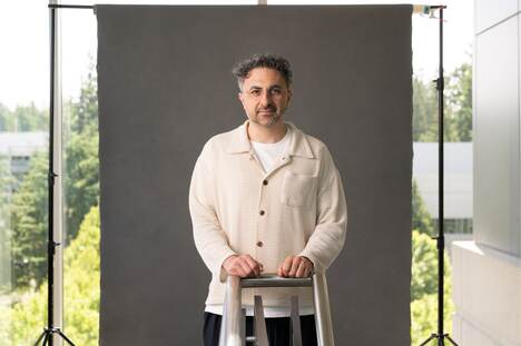 マイクロソフト、野心的なAI構想発表　オープンAIからの自立目指す