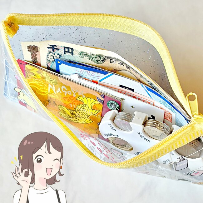 カードや診察券が100枚も入った…!ダイソー×サンリオの「ぺたんこポーチ」ミニ財布にもなって使い勝手バツグン!《購入レビュー》