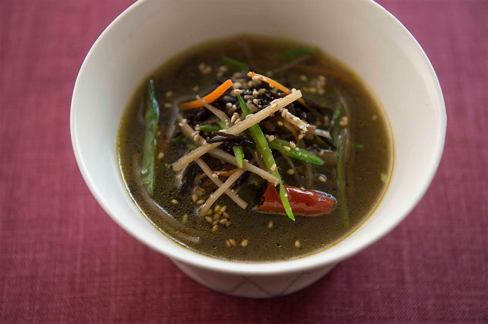 日本人が健康に生きるための<br />マルチミネラルな長寿スープとは？