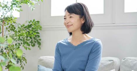 実年齢より若く見える人が、座るときに決してしないこと