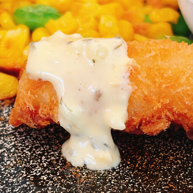 ライス大盛り無料は嬉しすぎる！ガストの“平日限定よくばりランチ”好きなものだらけで夢のよう…！《実食レビュー》