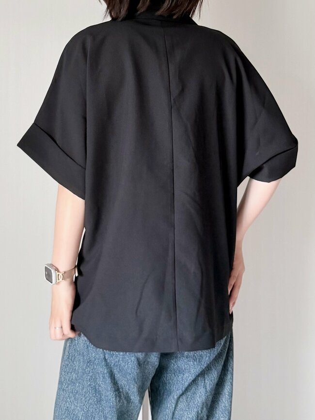 【しまむら】サッと羽織るだけでオシャレ!2189円の「おしりまで隠れるトップス」着痩せ効果もバツグンです《購入レビュー》