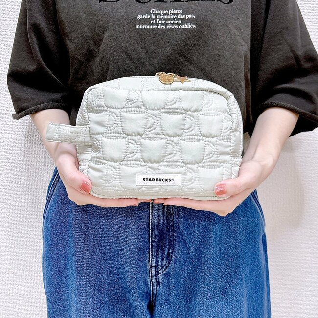 【スタバ】お薬手帳と診察券30枚がスッポリ！可愛すぎる「大容量ポーチ」ガバッと開いて使いやすい《購入レビュー》