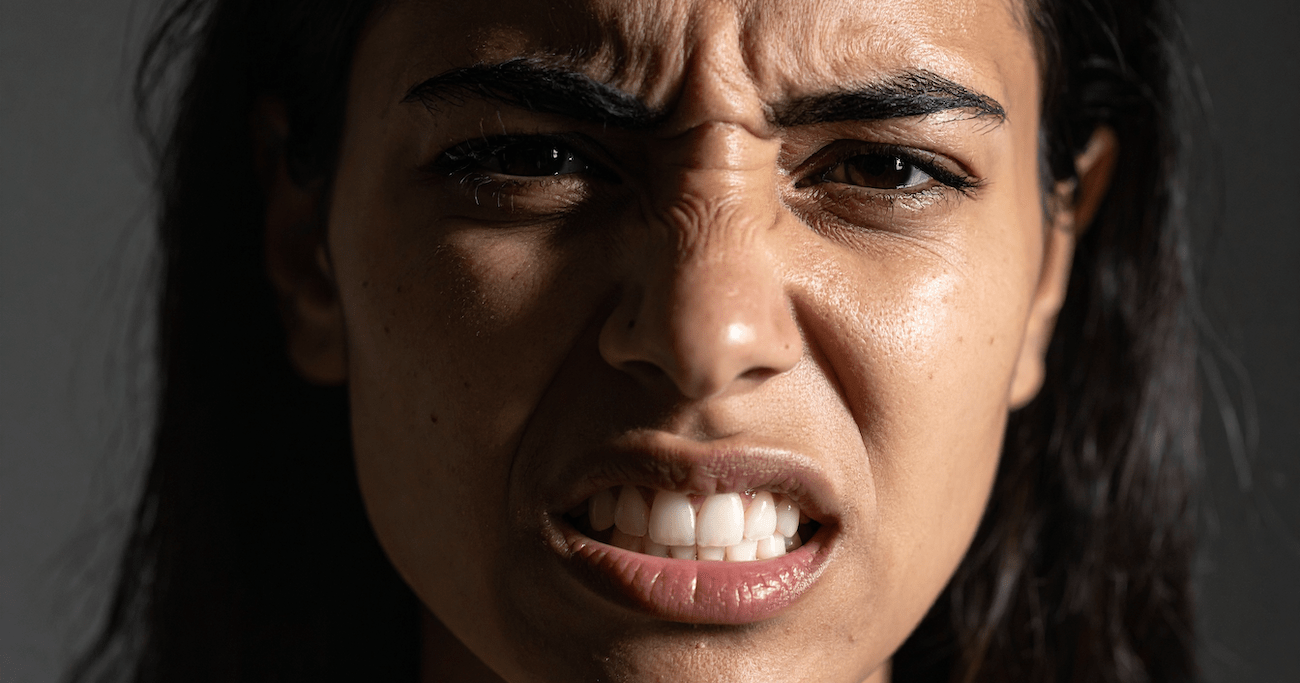 あなたを見下す人が無意識にしている行動・ワースト1