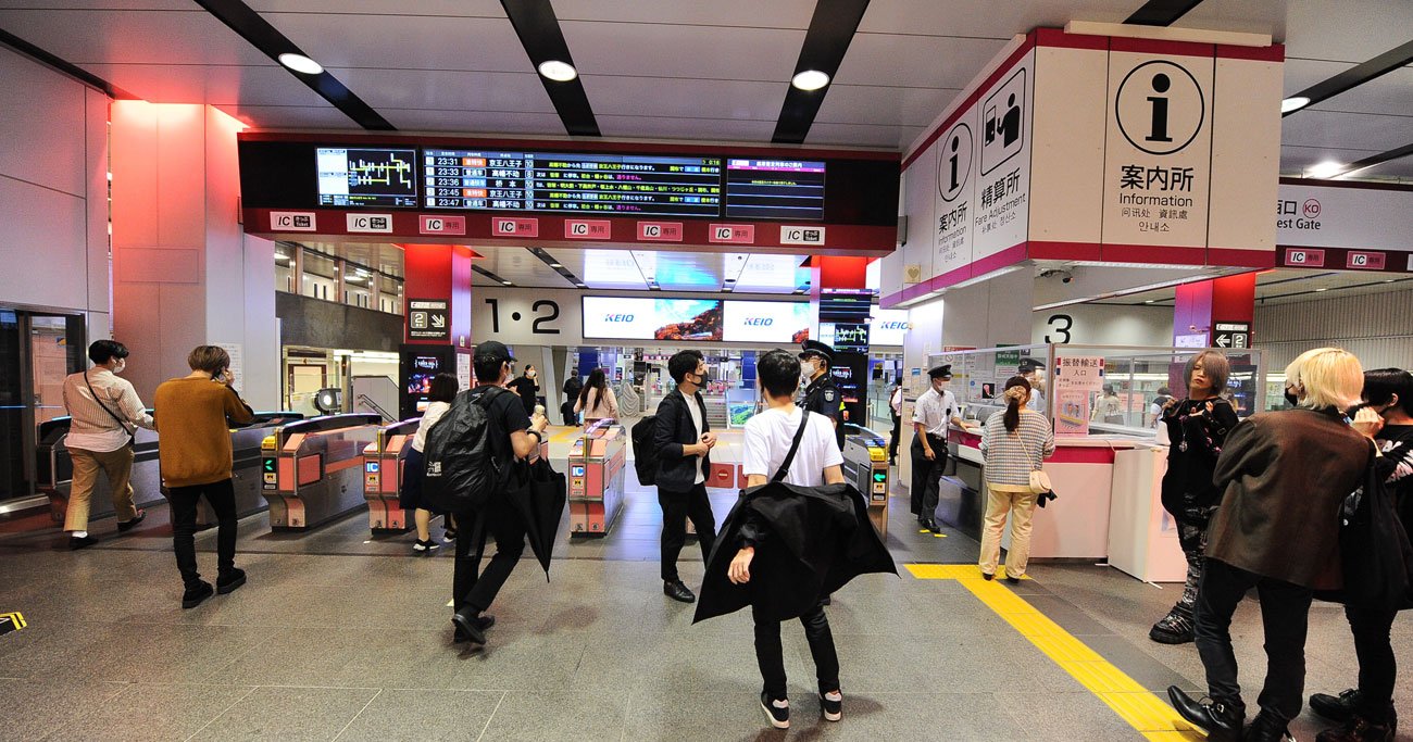京王線新宿駅