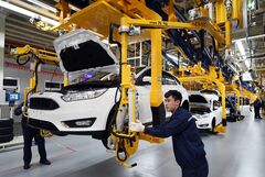 フォードのEV、中国で「テスラ流」通じず