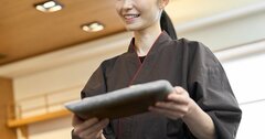 感じの悪い人が連発する言葉。「させていただきます」と、もう一つは何?