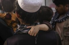 タリバン支配下アフガンの危機、世界に波及か