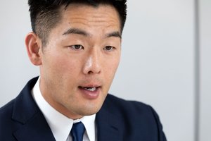 安定収益、節税、承継中小企業オーナーの3つの悩みを解決する収益不動産活用を提案