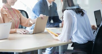 「マスクなし3密会議」は訴訟リスクに!安全配慮義務違反を防ぐ方法