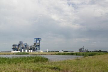 クリーン水素に大企業も巨額投資、経済性向上で