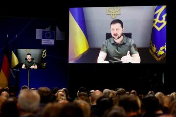 ウクライナ、西側に追加経済支援求める　「ロシアが全て破壊」