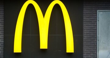 こりゃマクドナルド「値上げ」も納得だわ...コロナ禍前比「○倍増収」の衝撃事実が判明、モスバーガーも絶好調！今後の“伏兵”は？