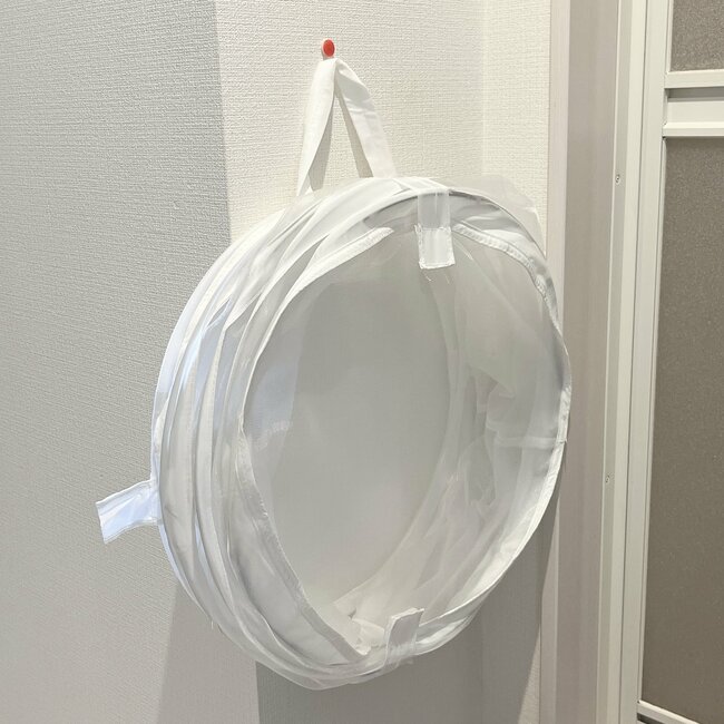 「3つ購入しました」イケアの“小さく畳める洗濯カゴ”大容量で使いやすい！「丈夫なので何年も使えます」「家族4人の洗濯物も入ります」