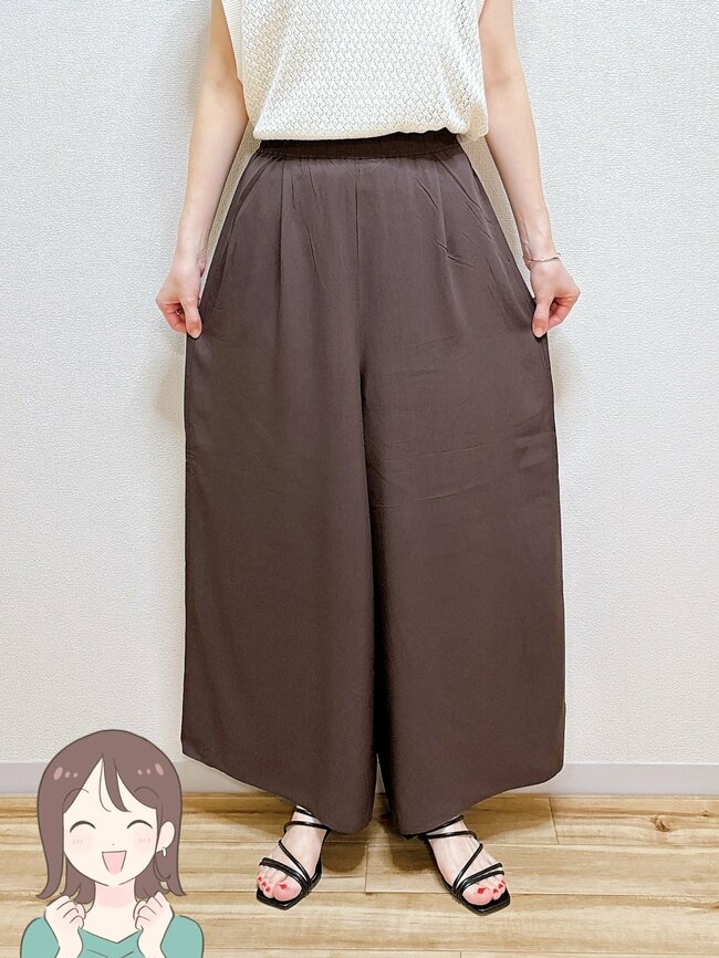「サラッとはけて楽ちん」グローバルワークの“スカートみたいなワイドパンツ”快適すぎて毎日はきたい！「真夏も涼しくはけそう」「リラックスできます」