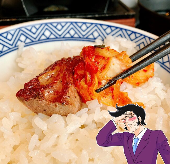 「満腹で帰るのしんどい」吉野家の“豪快すぎる定食”ご飯おかわり無料がありがたい！「吉野家さんやりすぎだよ」「ご飯大盛り2杯も食った」《実食レビュー》