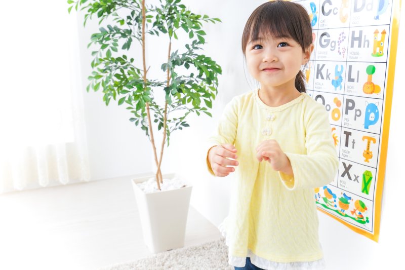 【禁句】「勉強を教える」ときに親が子どもに言ってはいけないワードとは?